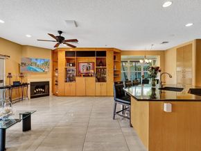 9940 SW 4th St, Plantation FL 33324