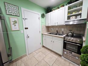 6260 NE 18th Ave 823, Fort Lauderdale FL 33334