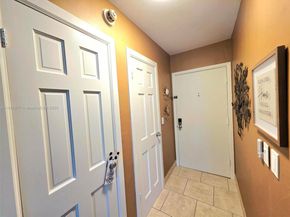 6260 NE 18th Ave 823, Fort Lauderdale FL 33334