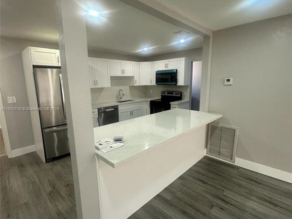 6990 SW 28th St, Miramar FL 33023