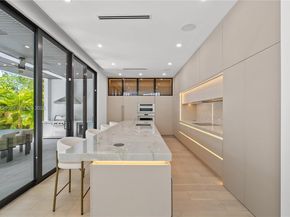 280 NW 47th St, Miami FL 33127