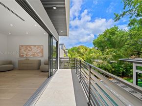 280 NW 47th St, Miami FL 33127