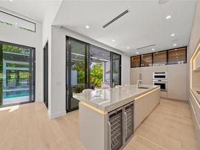 280 NW 47th St, Miami FL 33127