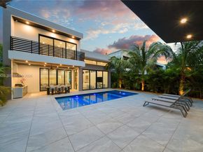 280 NW 47th St, Miami FL 33127