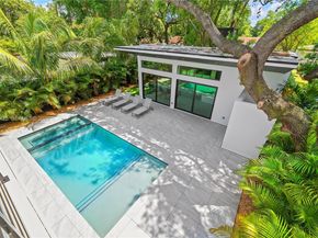 280 NW 47th St, Miami FL 33127