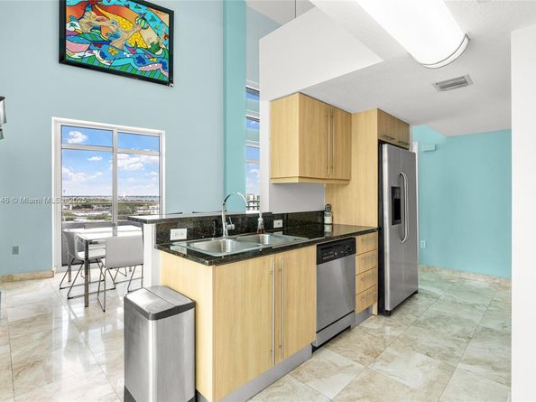 7600 Collins Ave 1208, Miami Beach FL 33141