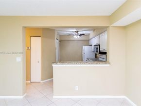 5721 Riverside Dr 202B5, Coral Springs FL 33067