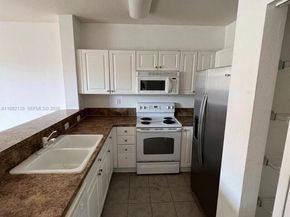 1420 NE 33rd Ave 20115, Homestead FL 33033