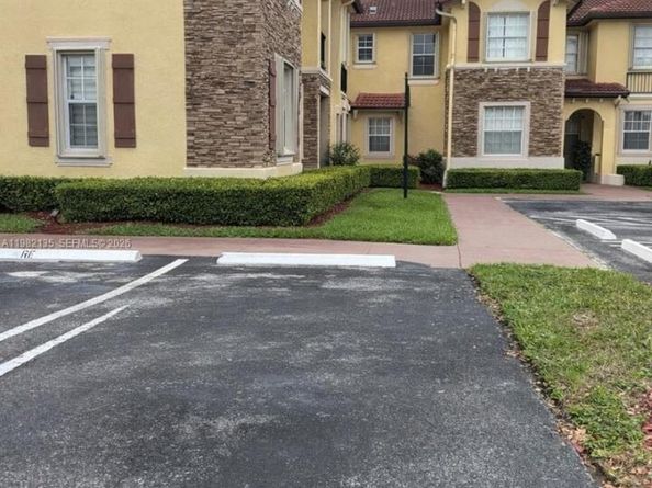 1420 NE 33rd Ave 20115, Homestead FL 33033