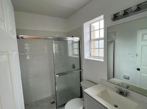 1420 NE 33rd Ave 20115, Homestead FL 33033