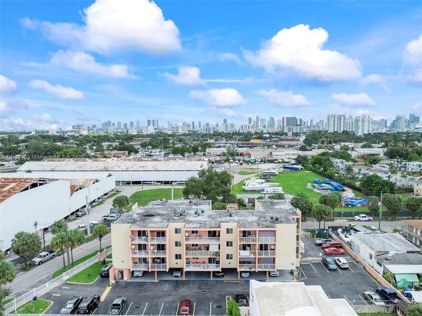 2400 NW 16th St Rd, Miami FL 33125
