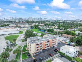 2400 NW 16th St Rd, Miami FL 33125