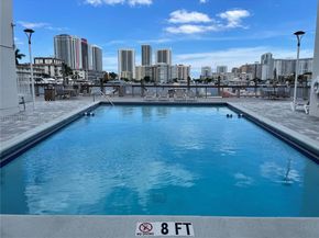 462 Golden Isles Dr 211, Hallandale Beach FL 33009