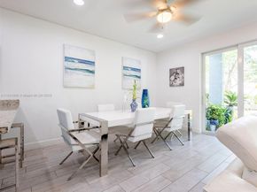 4923 NW 48th Ter, Tamarac FL 33319