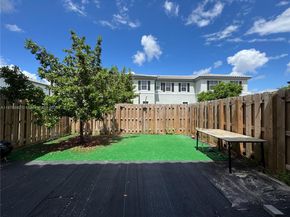 11835 NW 46th St, Coral Springs FL 33076