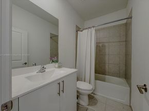 11835 NW 46th St, Coral Springs FL 33076