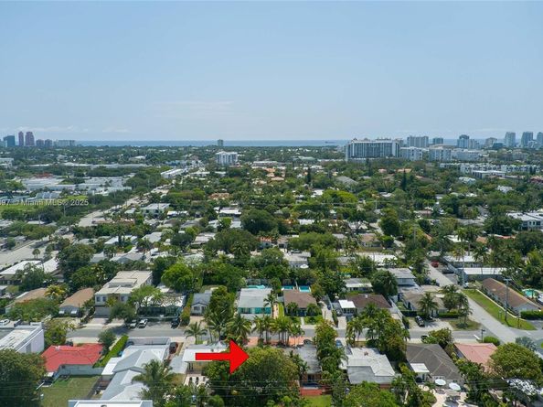 1215-1217 NE 16th Ave, Fort Lauderdale FL 33304