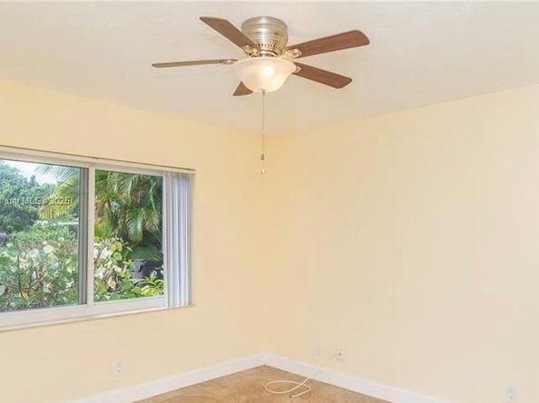 1215-1217 NE 16th Ave, Fort Lauderdale FL 33304