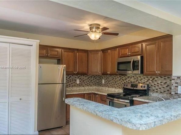 1215-1217 NE 16th Ave, Fort Lauderdale FL 33304