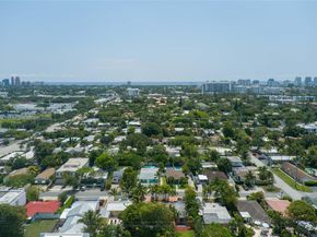 1215-1217 NE 16th Ave, Fort Lauderdale FL 33304