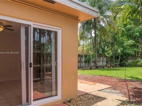 1215-1217 NE 16th Ave, Fort Lauderdale FL 33304