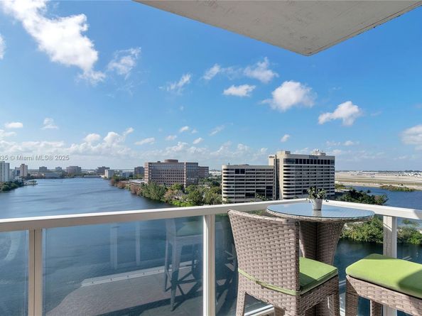 5077 NW 7th St 1202, Miami FL 33126