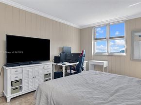 5077 NW 7th St 1202, Miami FL 33126
