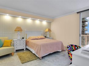 5077 NW 7th St 1202, Miami FL 33126
