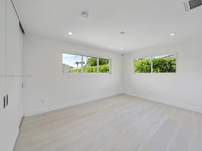 11675 NE 20th Dr, North Miami FL 33181
