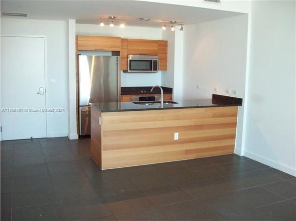 3301 NE 1st Ave H1705, Miami FL 33137