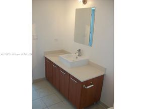 3301 NE 1st Ave H1705, Miami FL 33137