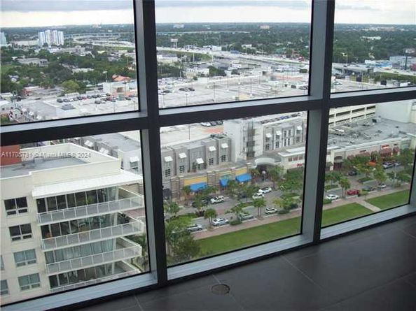 3301 NE 1st Ave H1705, Miami FL 33137