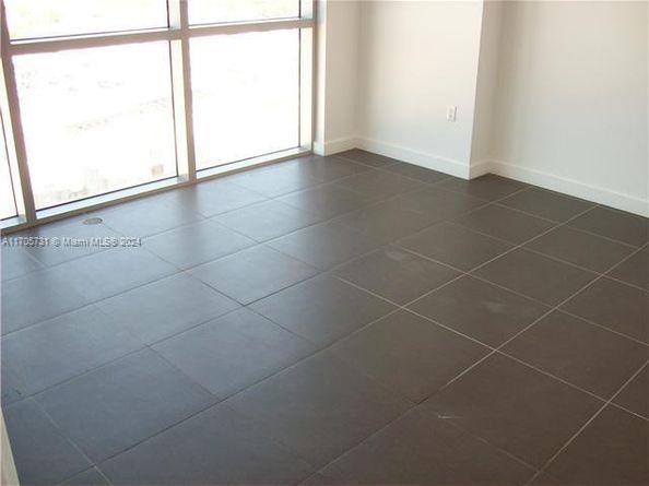 3301 NE 1st Ave H1705, Miami FL 33137