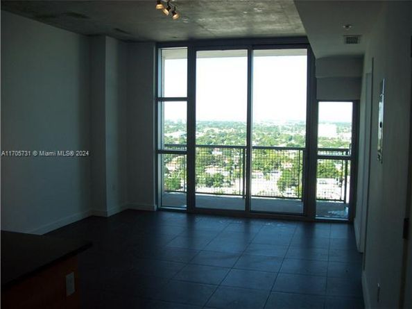 3301 NE 1st Ave H1705, Miami FL 33137