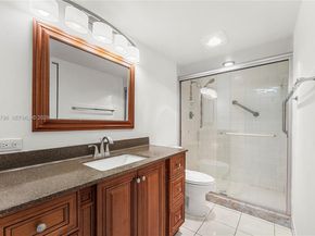 4301 Martinique Cir H2, Coconut Creek FL 33066