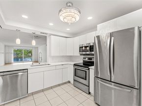 4301 Martinique Cir H2, Coconut Creek FL 33066