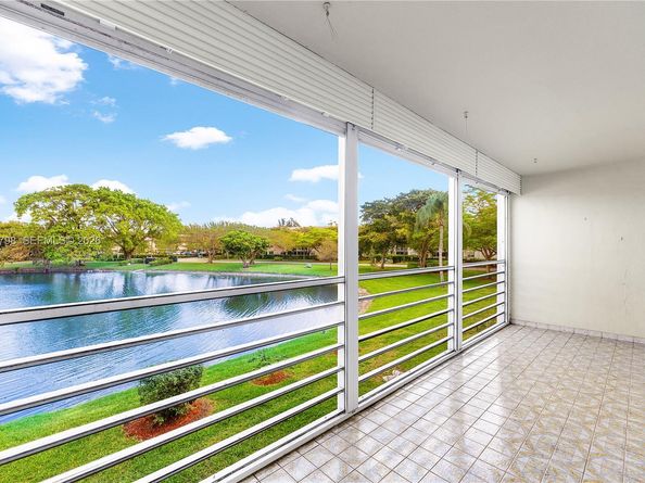 4301 Martinique Cir H2, Coconut Creek FL 33066