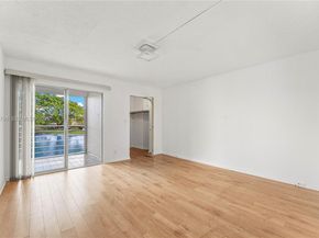 4301 Martinique Cir H2, Coconut Creek FL 33066