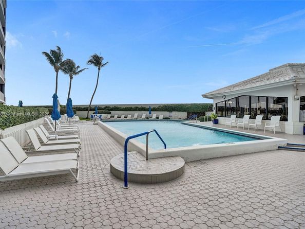3590 S Ocean Blvd 809, South Palm Beach FL 33480