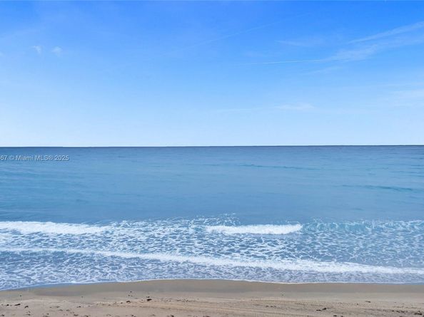 3590 S Ocean Blvd 809, South Palm Beach FL 33480