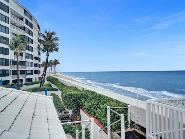 3590 S Ocean Blvd 809, South Palm Beach FL 33480