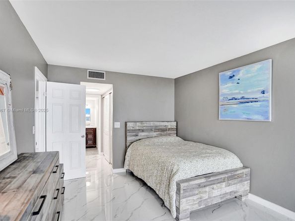3590 S Ocean Blvd 809, South Palm Beach FL 33480