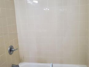 4851 NW 26th Ct 237, Lauderdale Lakes FL 33313