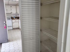 4851 NW 26th Ct 237, Lauderdale Lakes FL 33313