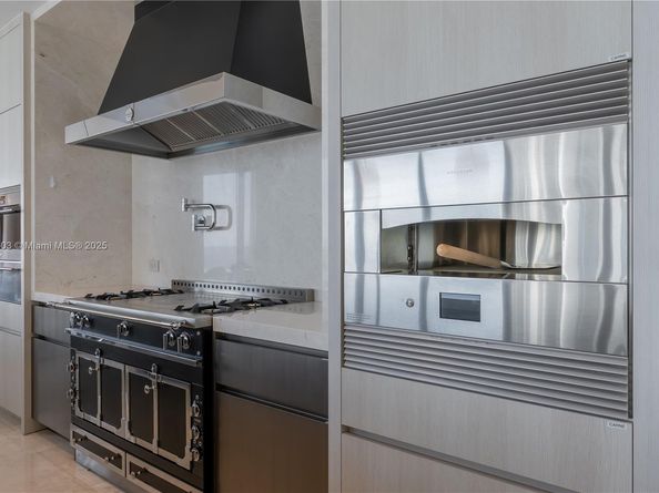 17975 Collins Avenue 2402, Sunny Isles Beach FL 33160