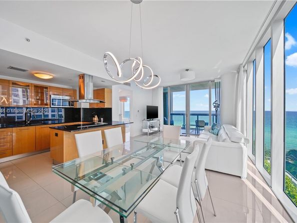 6899 Collins Ave 808, Miami Beach FL 33141