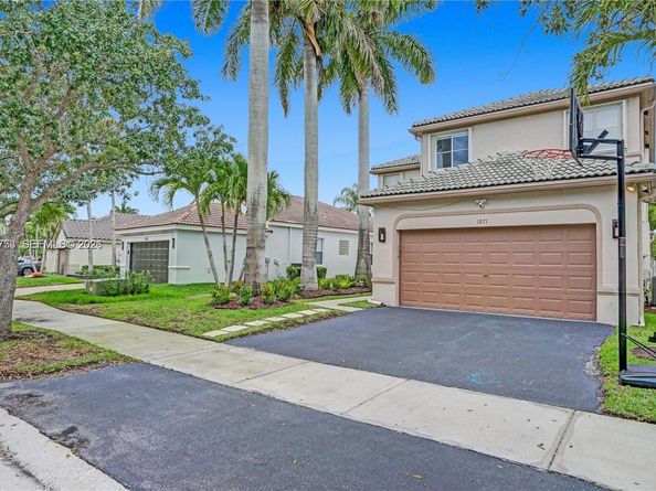 1871 Silverbell Ter, Weston FL 33327