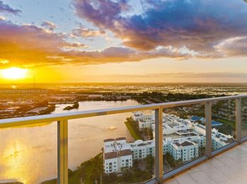 2000 Metropica Way