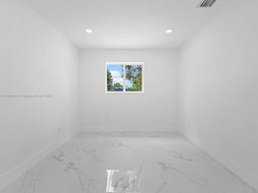 6820 SW 28th Ter, Miami FL 33155