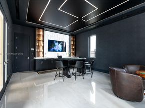 3740 NE 29th Ave, Lighthouse Point FL 33064